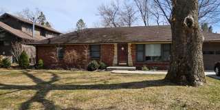 Three Bedroom One and a Half Bath House Gallery 1