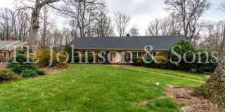 Spacious 5 Bedroom Home in the Heart of Sherwood Forest Gallery 1