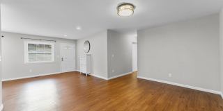 412 2nd Street Gallery 6