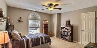 2345 LINKENHOLT Gallery 15