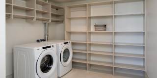 Helm Helm Gallery 15