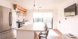 1620 W 35th Place - Co-Living Gallery 1