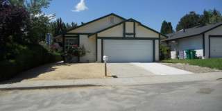 Single story 3 br/2bath/2car Home Gallery 1