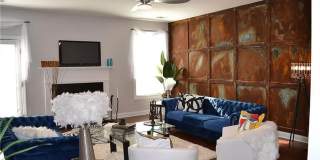 Room in 3 Bedroom Townhome at Bayrose Cir Gallery 1