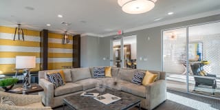 Link Apartments Glenwood South Gallery 16