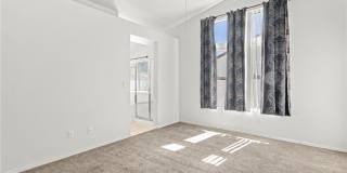 1815 STABLEGATE Avenue Gallery 21