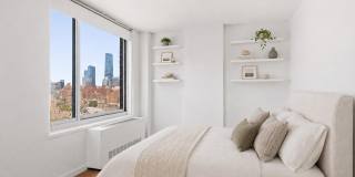 270 W 17TH Street Gallery 8