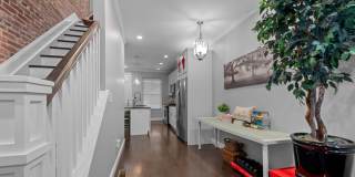 902 N MILTON Avenue Gallery 4