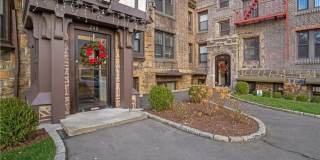 240 Martine Avenue unit: 4G Gallery 1