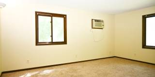 1622 N. 5th St. Gallery 6