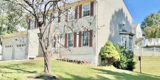 33 CHRISTOPHER Way Gallery 1