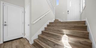 16205 Camden Circle Gallery 19