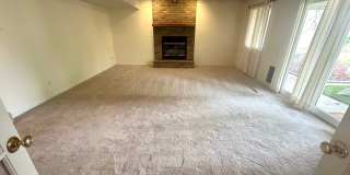 4 bedroom, 2 1/2 bath Gallery 20