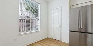 1003 OLD METAIRIE Place Gallery 5