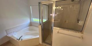 13519 Fountain View Boulevard Gallery 10