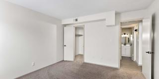 Oval Spring Apartments Gallery 33