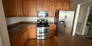 2BR & 2BA Condo in Central Location w/Garage-Available 06/22/26 Gallery 10