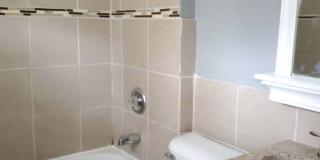 Great 2 bed 1 bath with backyard retreat and detached garage, near WPAFB, Sinclair Gallery 13