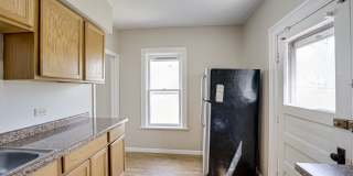 371 Cedar Street Gallery 12