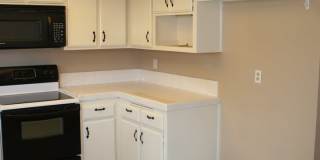 4600 Beechwood #80 - 2+1.5 in Cypress Glen Townhomes Gallery 9