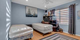 21 Old Queens Court Gallery 26