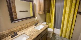 48 NE Creekside Dr Gallery 15