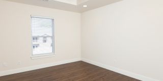 Highland Park Gallery 29