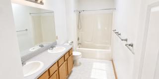 Spacious 5-Bedroom Home with Comfort & Charm in Medina Spacious 5-Bedroom Home with Comfort & Charm in Medina Gallery 15