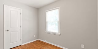 4 Bedroom Ranch w/ Fenced Yard Gallery 23