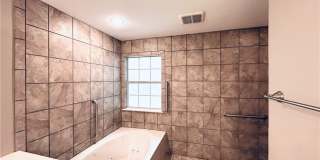 1826 N Glenbrook Place Gallery 8