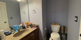 Large 3-Bedroom, 3.5-Bathroom Townhome Gallery 12