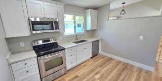 2202 W Heatherbrae Drive Gallery 1