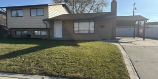 1869 W Bowling Ave Gallery 1