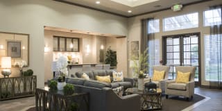 Stonegate Gallery 23