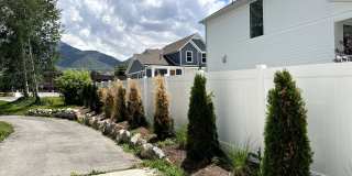 Secluded 4 Bed Holladay Home in Quiet Neighborhood with Mountain Views!! Gallery 1