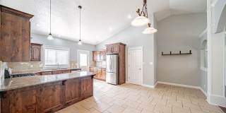 140 Casa Drive Gallery 12