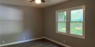10790 Waters Drive Gallery 17