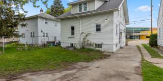 4 Bed, 2 Bath Single Family Home Gallery 18