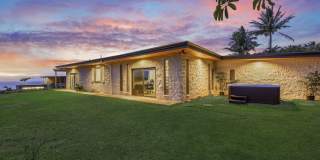 Gorgeous Remodeled Home w/ Private Hot Tube & Ocean Views: Hale Mahina Gallery 7