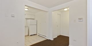 6743 Oglesby Gallery 9