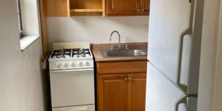 5424 Fifth Avenue Gallery 135