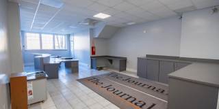 207 W KING Street Gallery 25