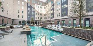 Windsor Turtle Creek Gallery 16