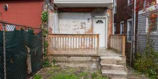 3828 Cambridge St Gallery 15