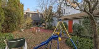 73 Thames Street Gallery 17