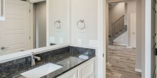 BEAUTIFUL 5 BED HOME  FOR LEASE Gallery 33