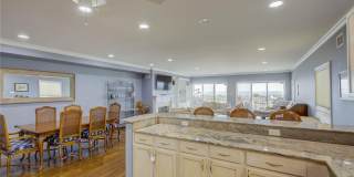 1051 Oceanfront Gallery 17