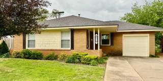 9519 Stratford Drive Gallery 1