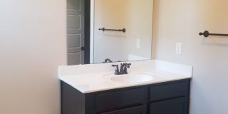 Large 4 Bedroom Home in Towne Pointe! Showings Coming Soon!!! Gallery 27
