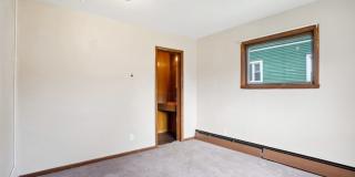 1721 Clay Street Gallery 18